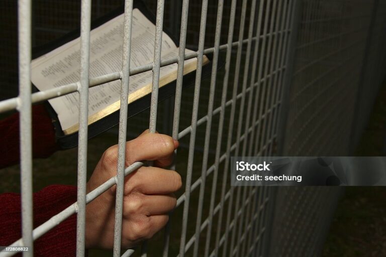 Please pray for Christian who are under persecution